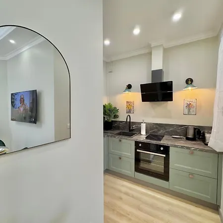 Amour-35 Apartment